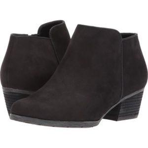 Blondo Villa Waterproof Bootie Black Suede sz 7M